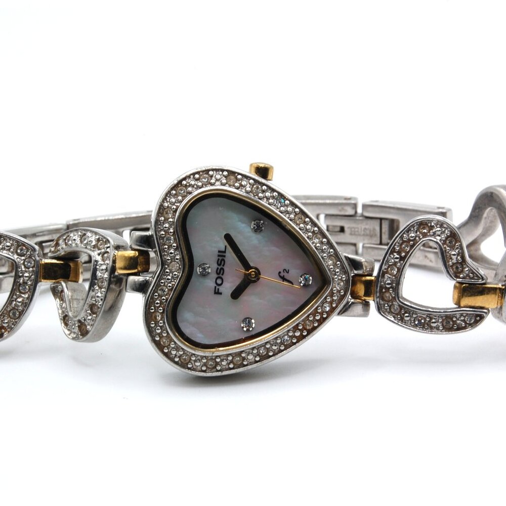 Fossil F² Silver Heart-Shaped Women's Fashion Quartz Watch ES-1000 (New Battery)